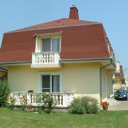 Apartmanház Cédrus 8. Zalakaros Exterior foto